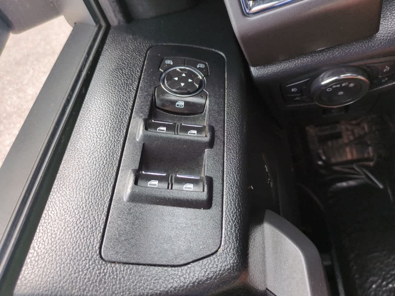 Thumbnail: 2016 Ford F-150 - 22