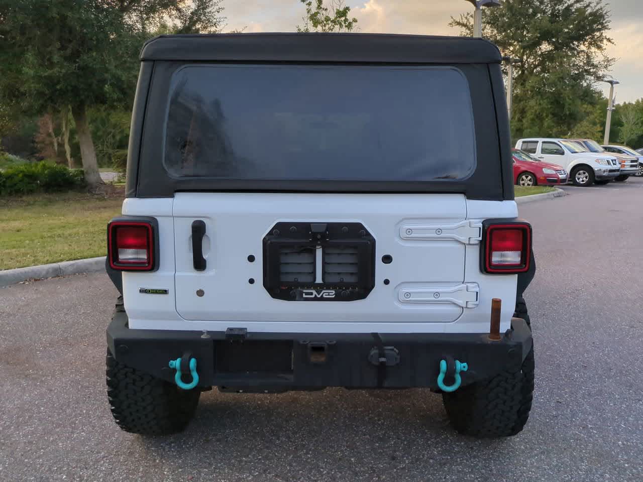 Thumbnail: 2021 Jeep Wrangler - 5