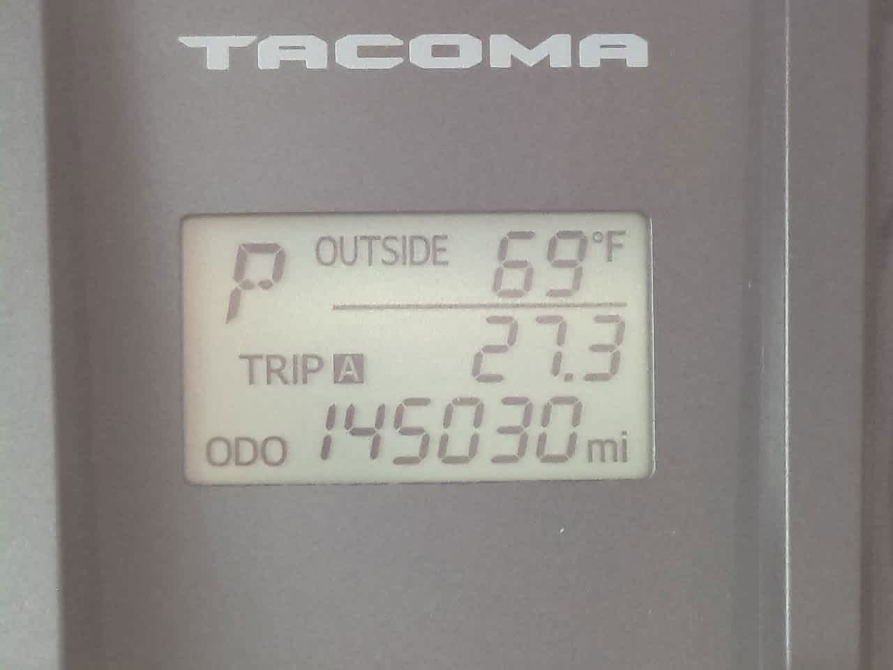 Thumbnail: 2016 Toyota Tacoma - 23