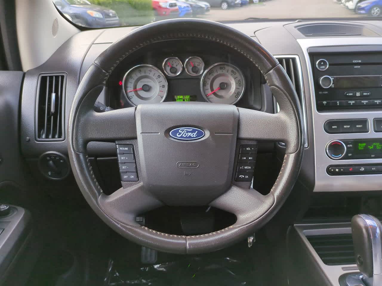 Thumbnail: 2010 Ford Edge - 15