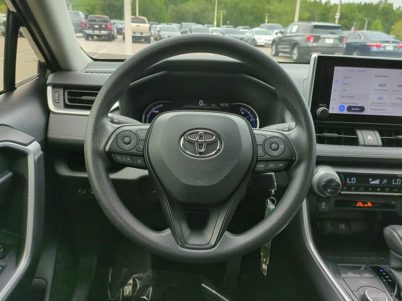 2024 Toyota RAV4 LE 15