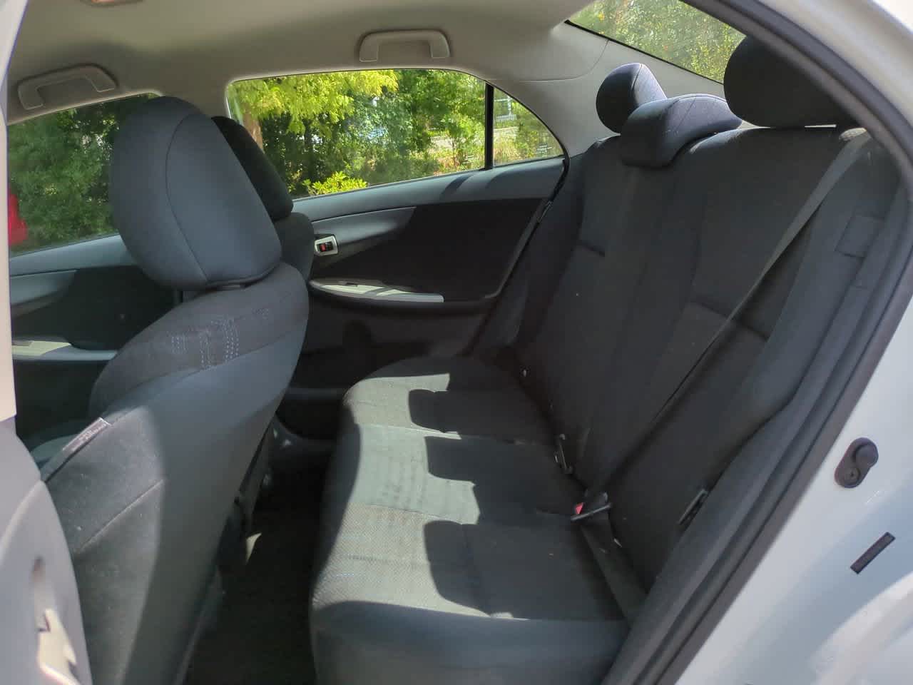 Thumbnail: 2011 Toyota Corolla - 13