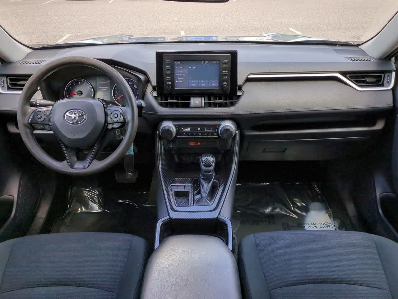 2019 Toyota RAV4 LE 14