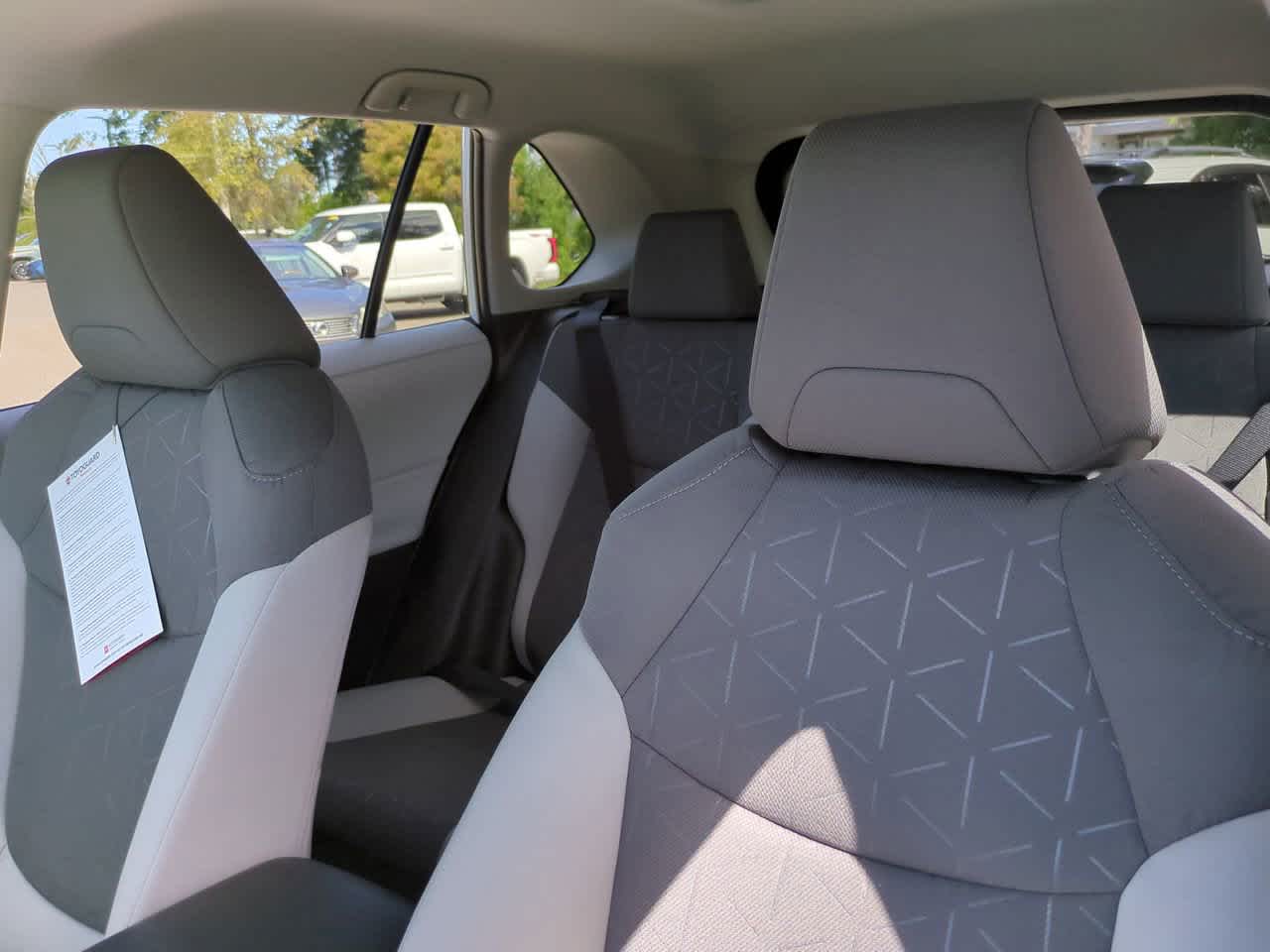 Thumbnail: 2025 Toyota RAV4 - 8