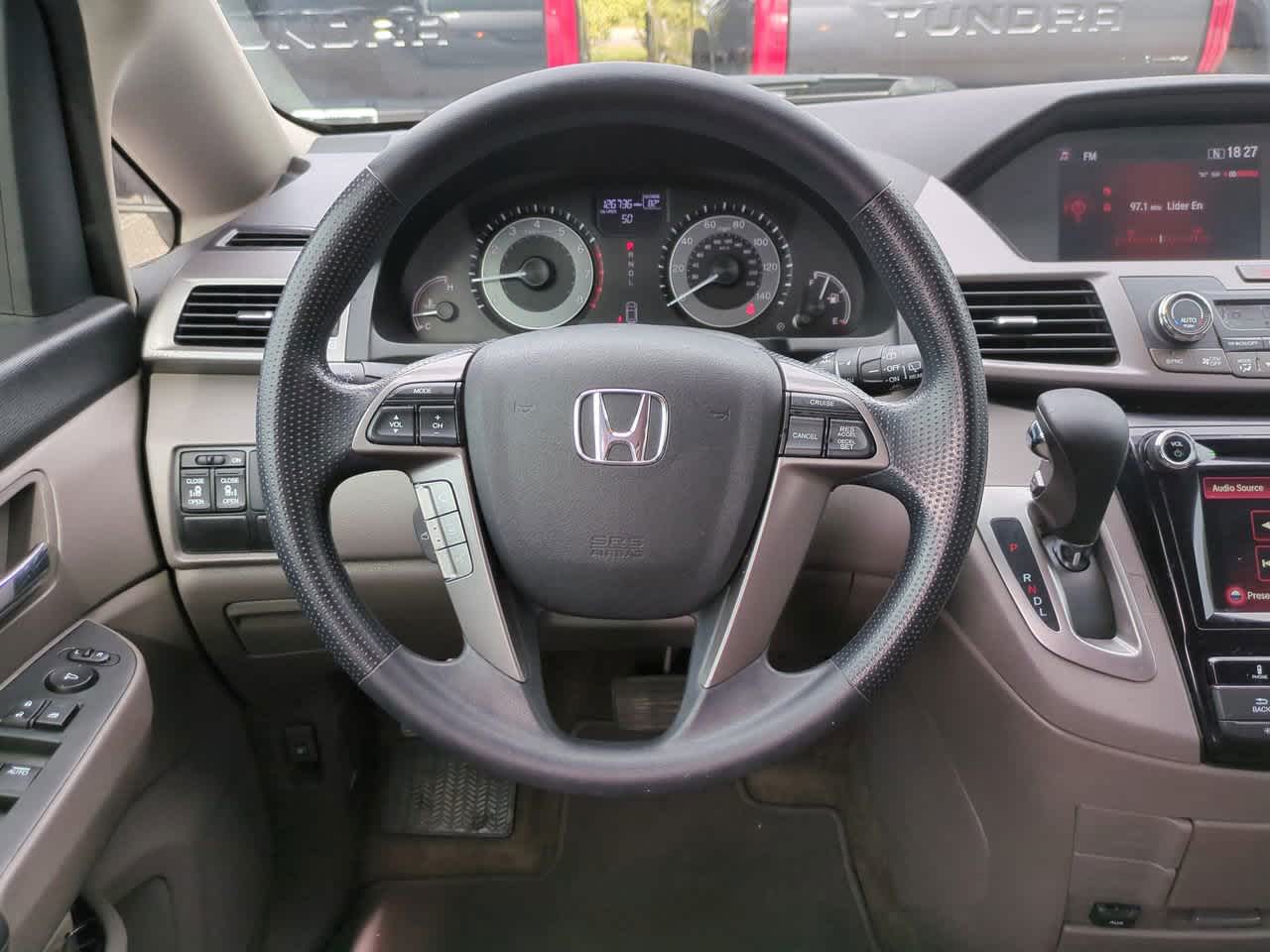 Thumbnail: 2015 Honda Odyssey - 16