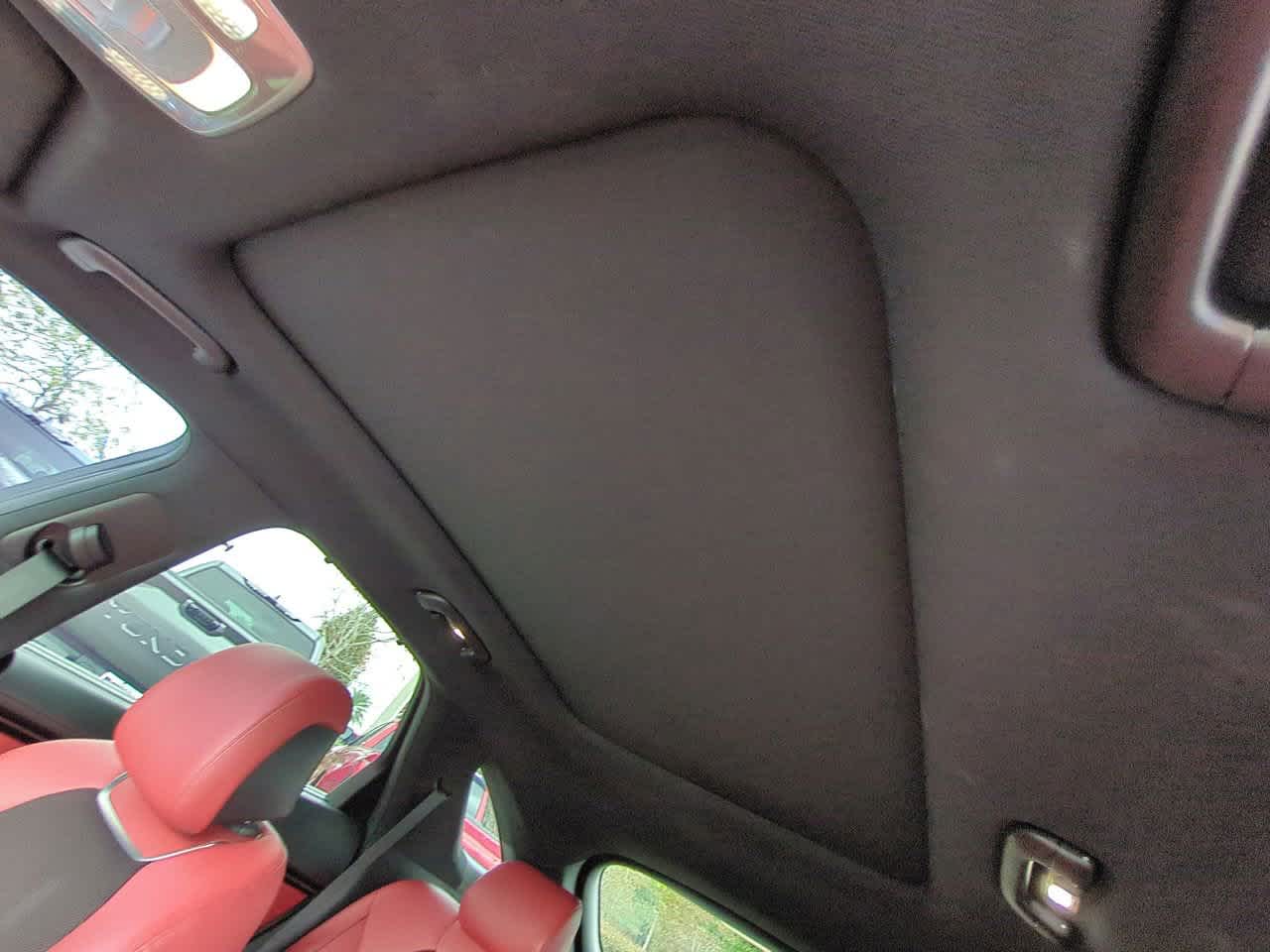 Thumbnail: 2023 Genesis GV70 - 19