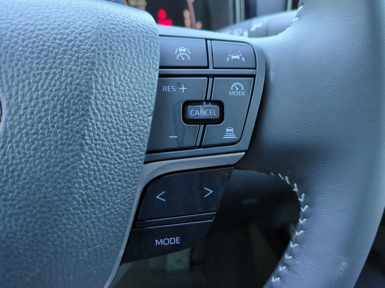 Thumbnail: 2025 Toyota Camry - 23