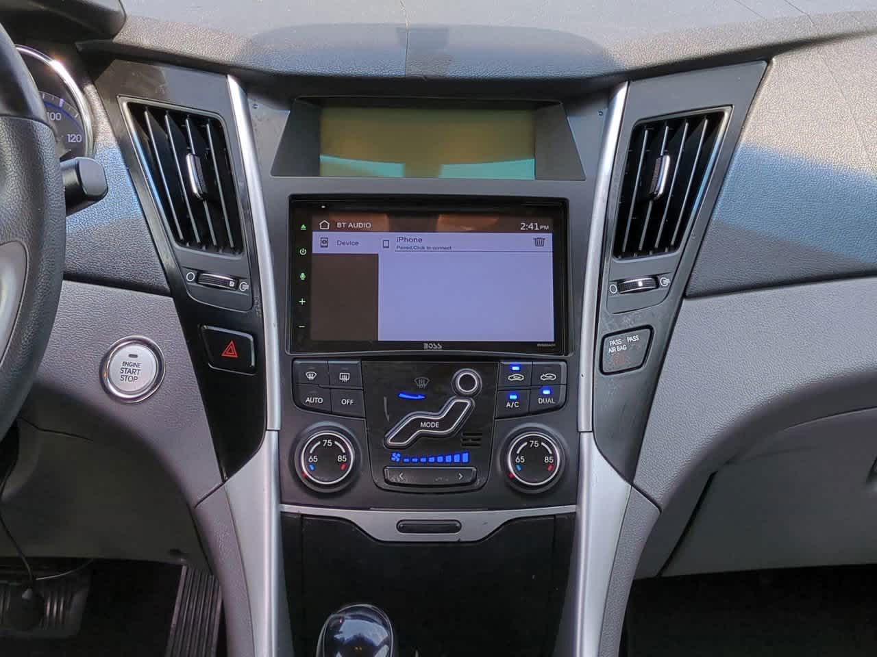 2011 Hyundai Sonata Limited 17