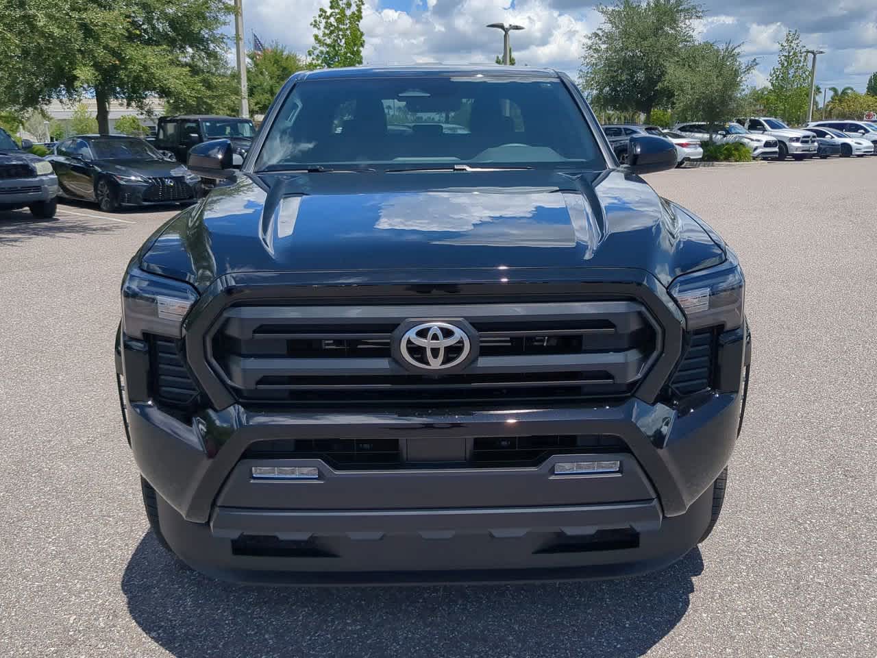 Thumbnail: 2025 Toyota Tacoma - 9