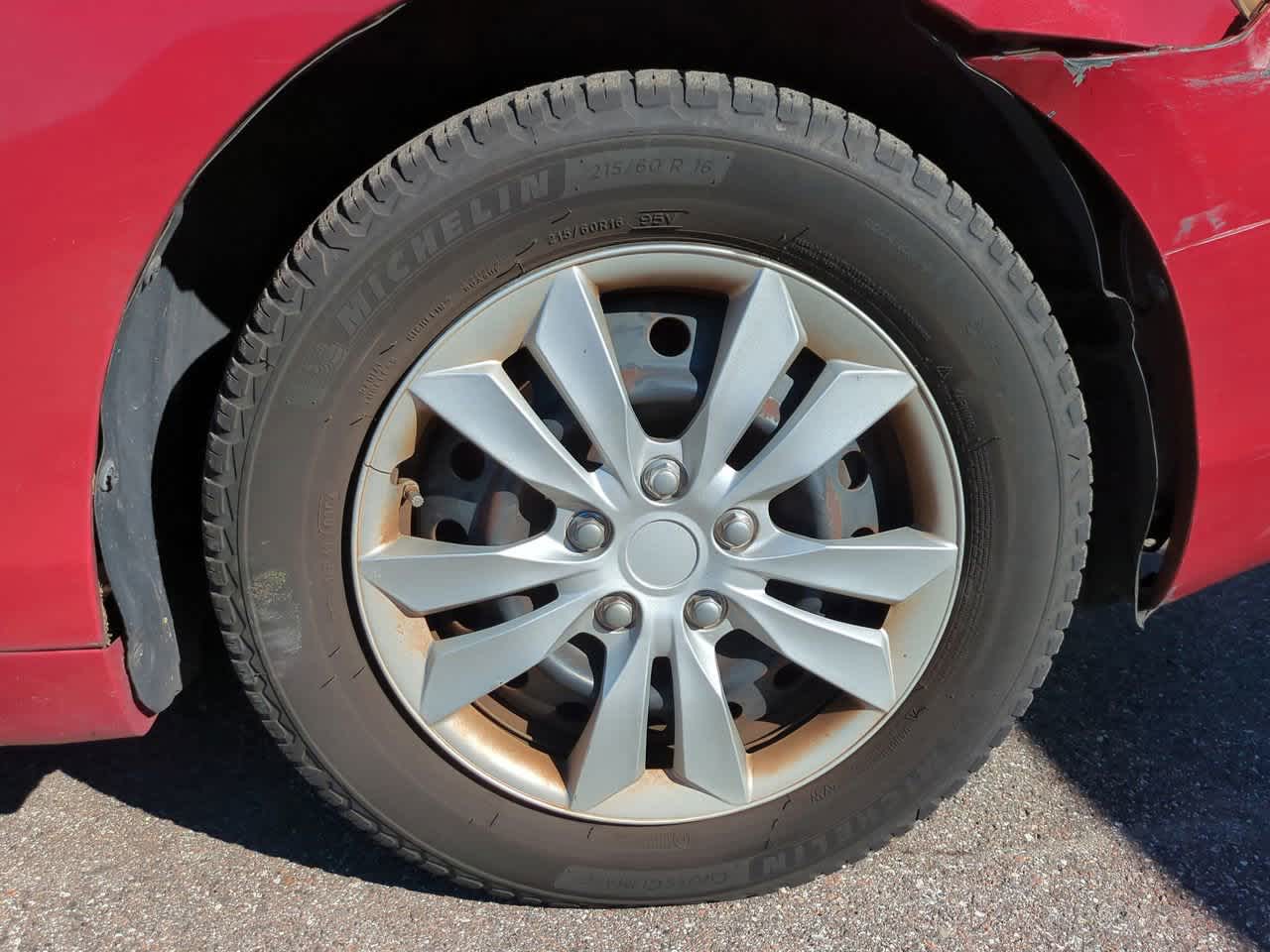 Thumbnail: 2011 Toyota Camry - 8