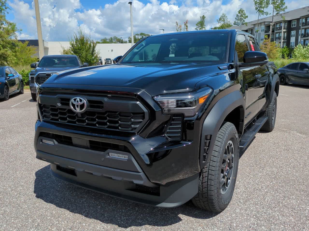 Thumbnail: 2025 Toyota Tacoma - 2
