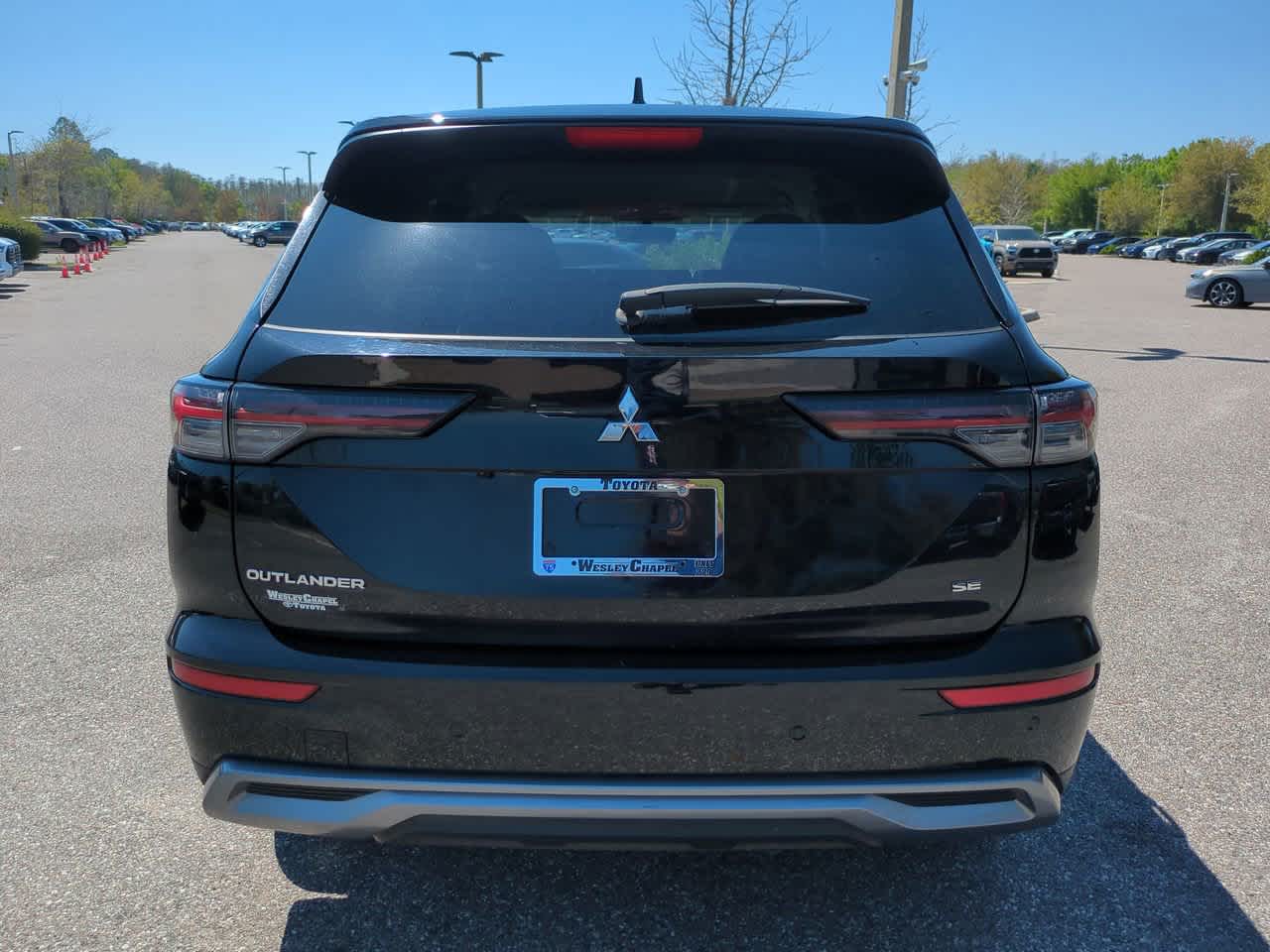 Thumbnail: 2025 Mitsubishi Outlander - 5