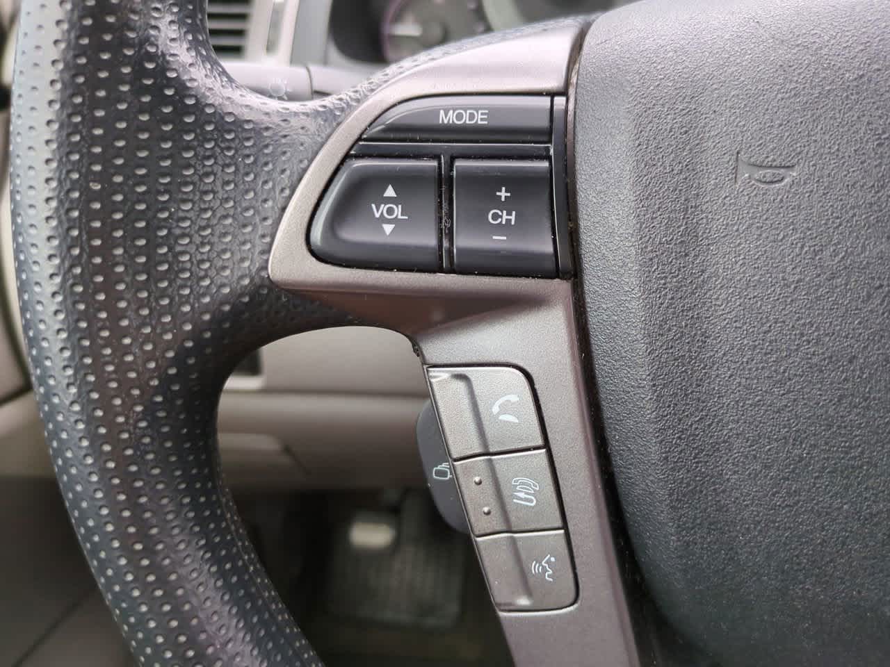 Thumbnail: 2015 Honda Odyssey - 24