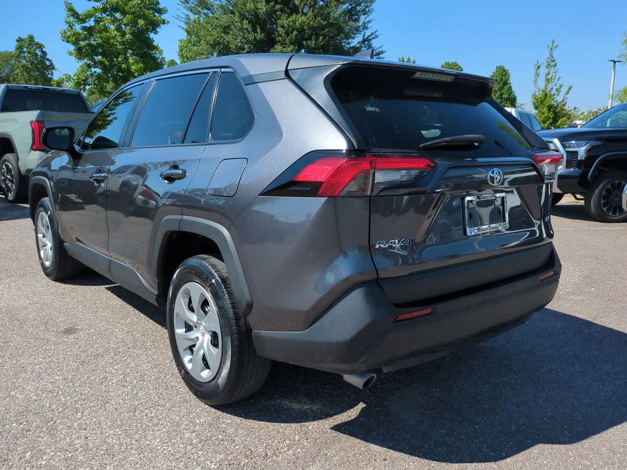 Thumbnail: 2023 Toyota RAV4 - 4