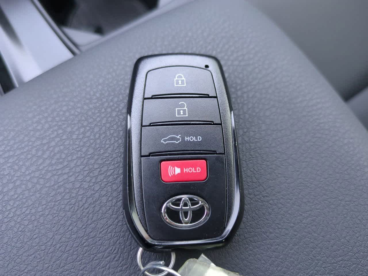 Thumbnail: 2025 Toyota Camry - 27