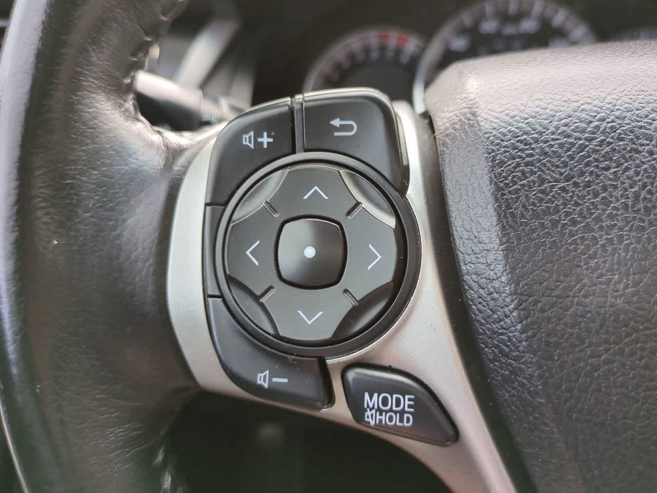 Thumbnail: 2014 Toyota Camry - 22