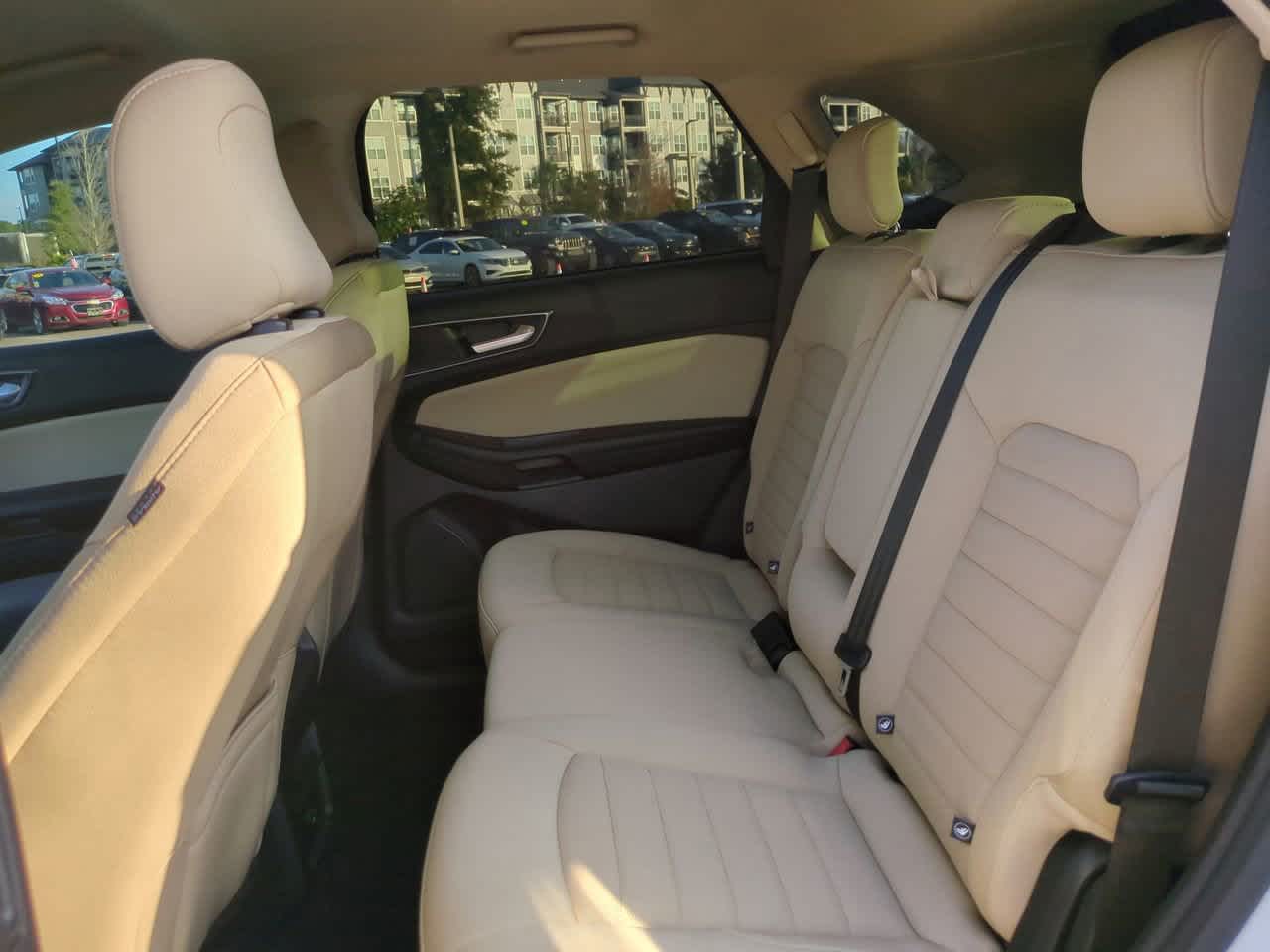 Thumbnail: 2022 Ford Edge - 13