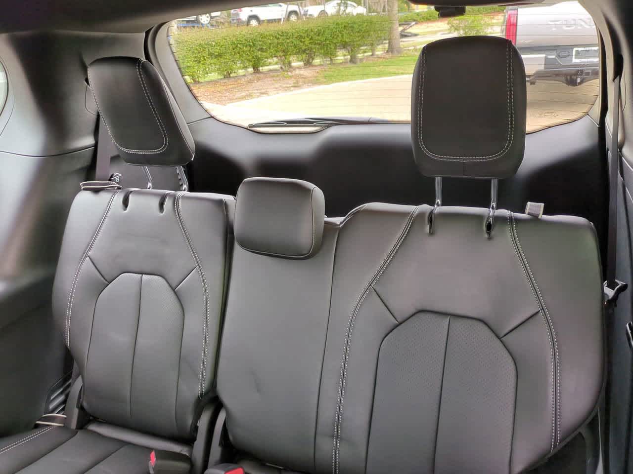 Thumbnail: 2026 Chrysler Pacifica - 13