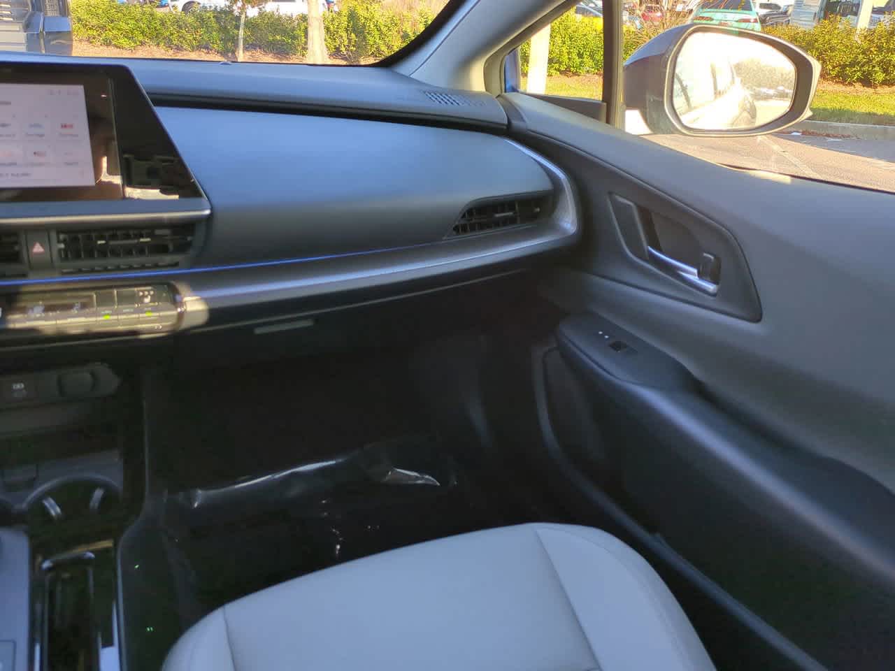 Thumbnail: 2025 Toyota Prius - 15