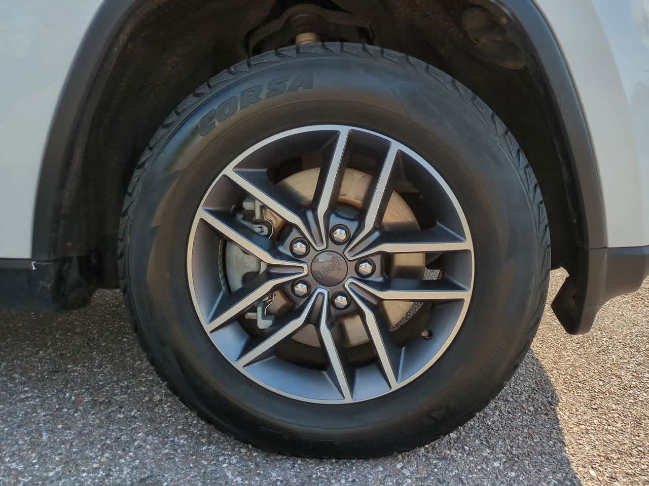 Thumbnail: 2022 Jeep Grand Cherokee - 11