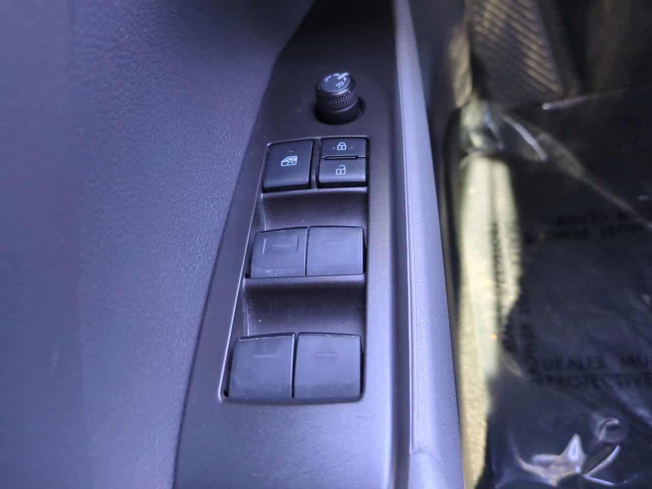 Thumbnail: 2021 Toyota Camry - 21