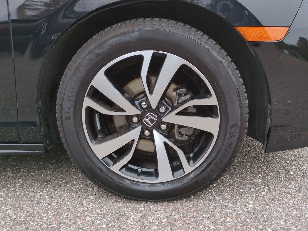 Thumbnail: 2019 Honda Odyssey - 11