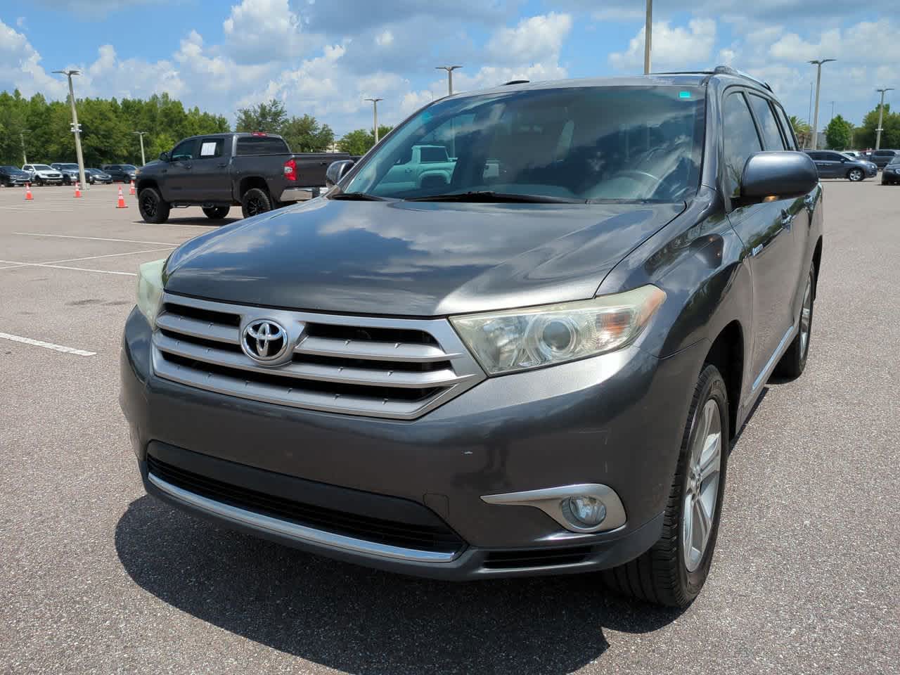Thumbnail: 2013 Toyota Highlander - 2