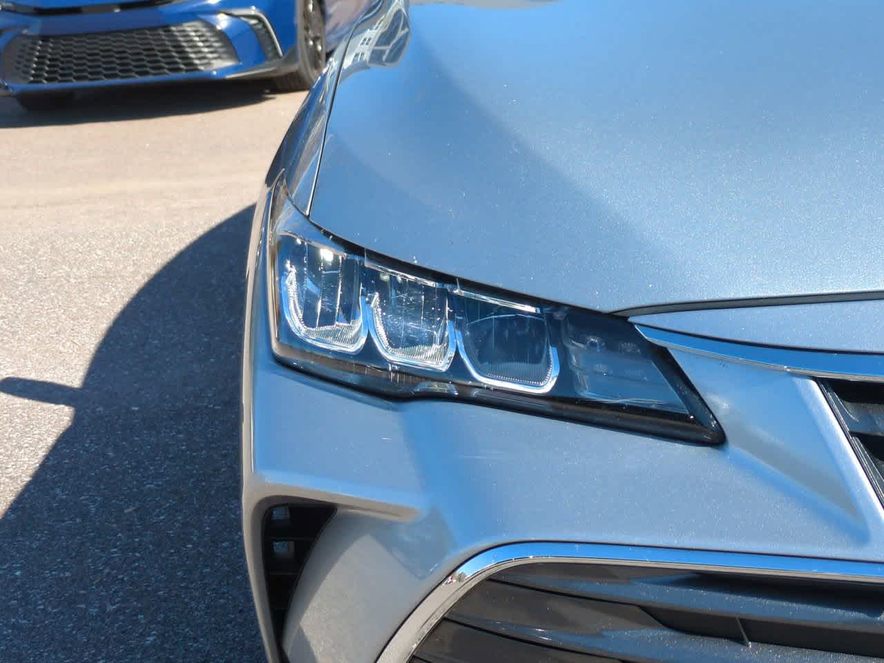 Thumbnail: 2021 Toyota Avalon - 10