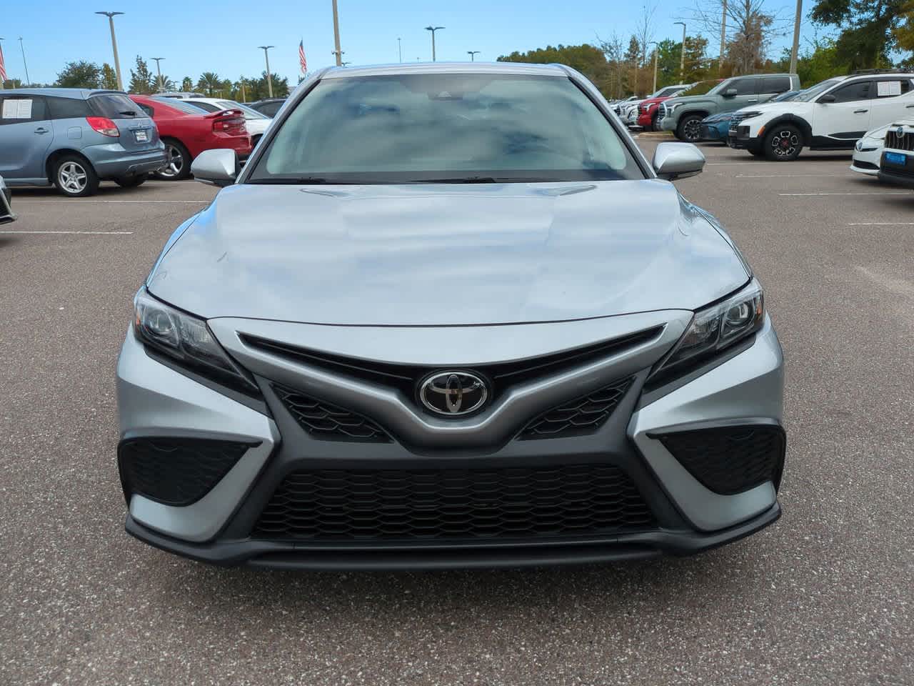 Thumbnail: 2023 Toyota Camry - 9