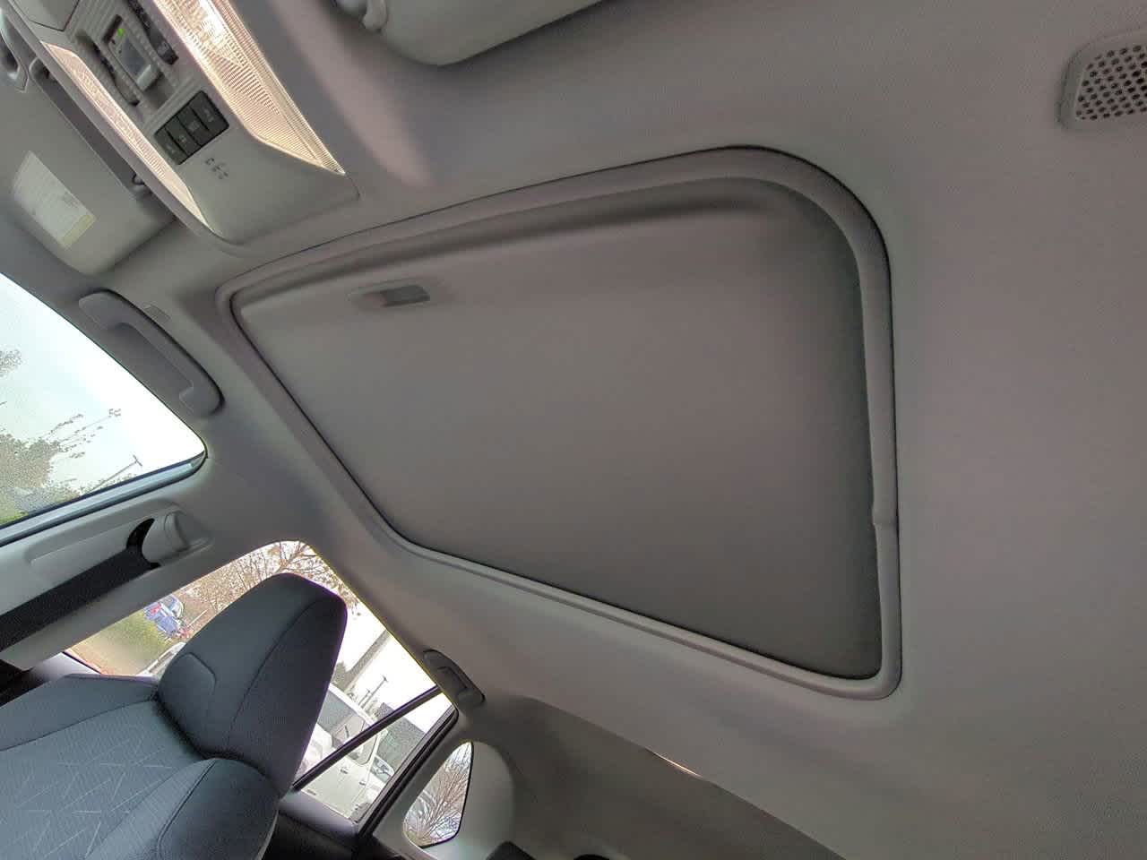 Thumbnail: 2025 Toyota RAV4 - 19