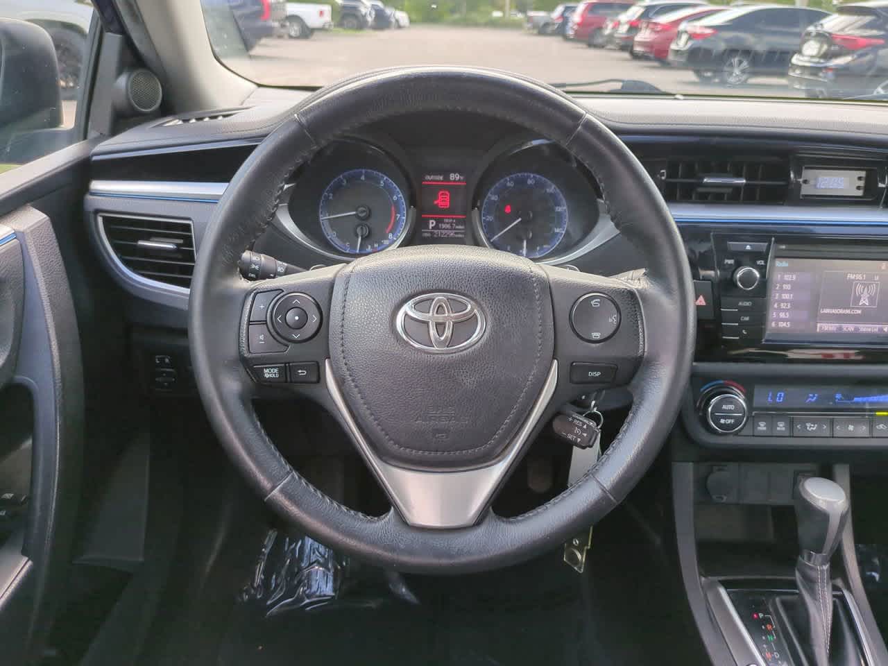 Thumbnail: 2014 Toyota Corolla - 13