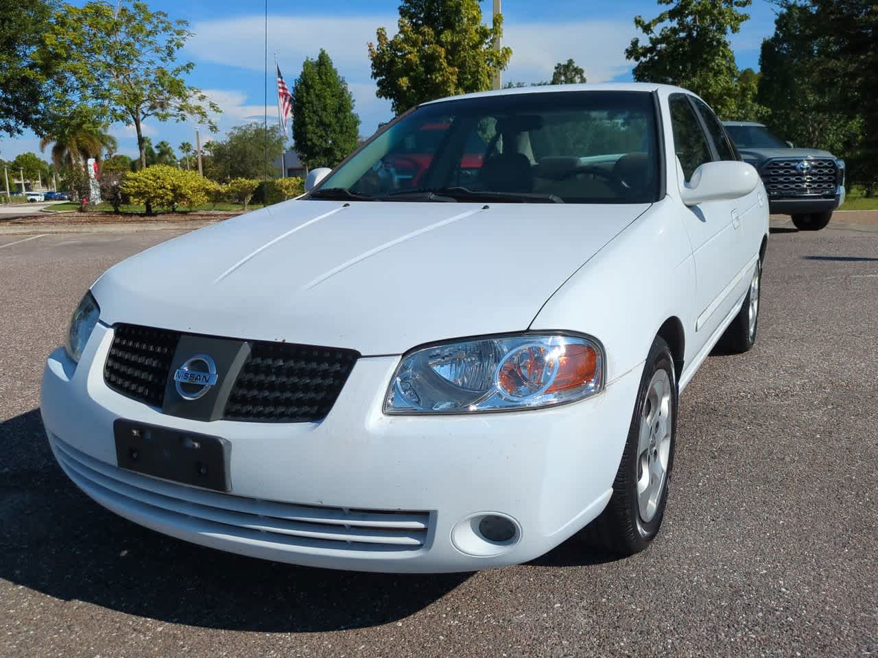 Thumbnail: 2005 Nissan Sentra - 2