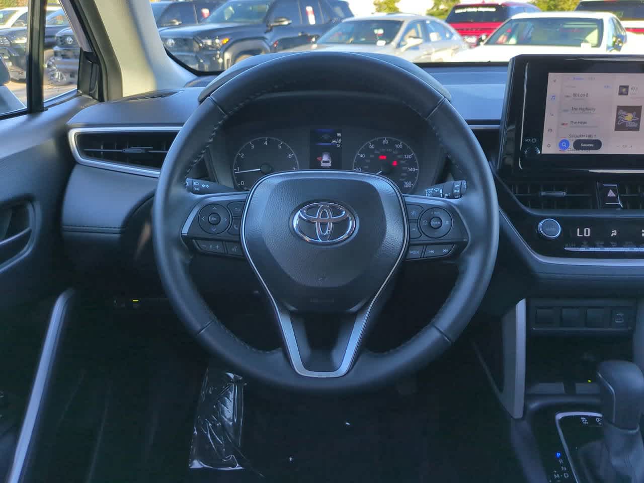 Thumbnail: 2025 Toyota Corolla Cross - 15