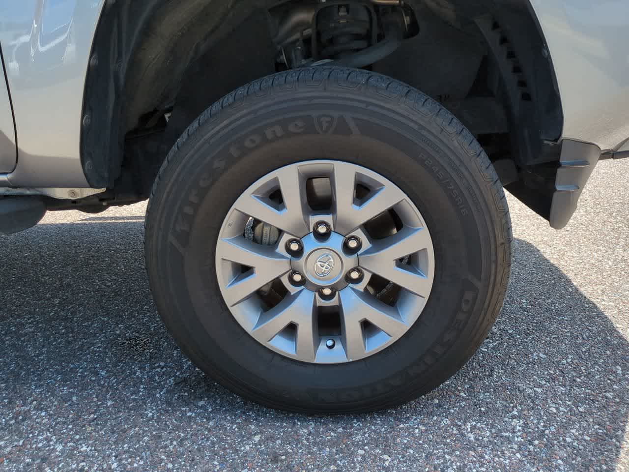 Thumbnail: 2020 Toyota Tacoma - 11
