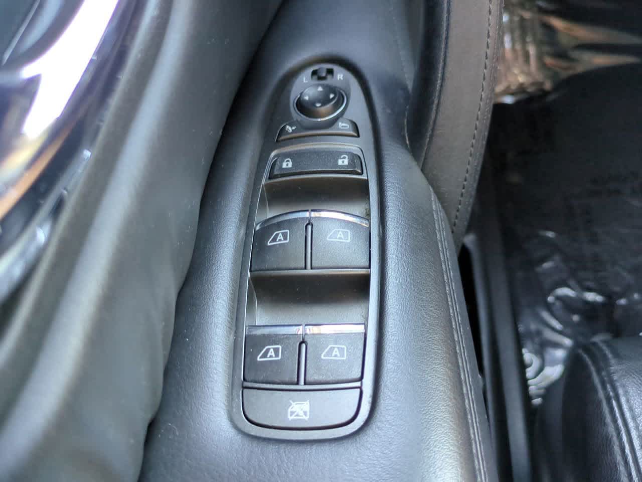 Thumbnail: 2022 Nissan Armada - 23