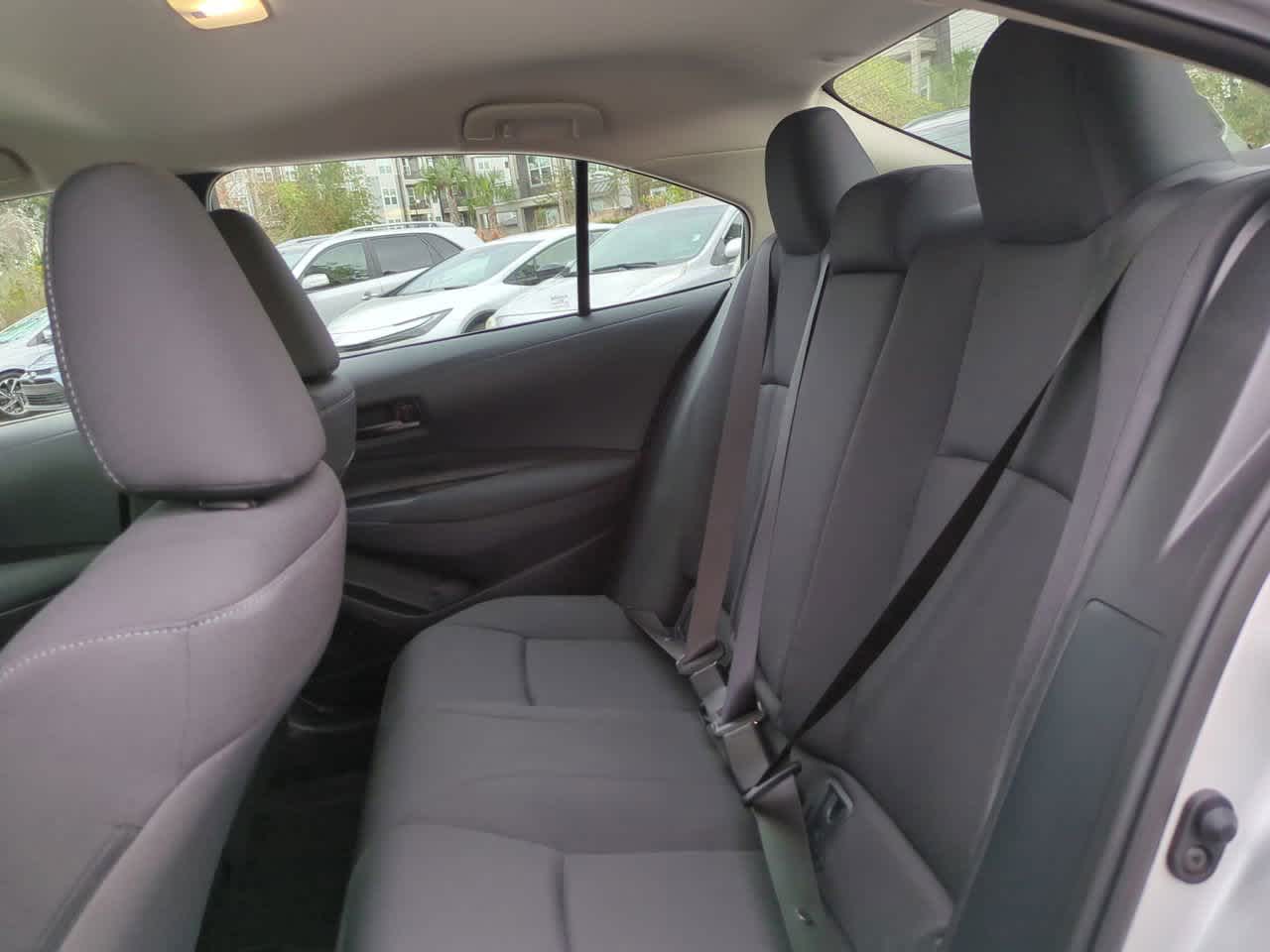 Thumbnail: 2025 Toyota Corolla - 13