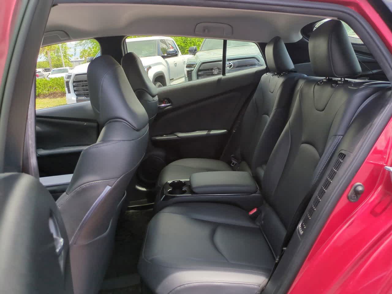 Thumbnail: 2018 Toyota Prius Prime - 13