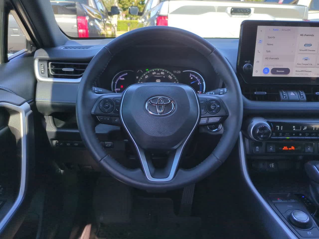 Thumbnail: 2023 Toyota RAV4 - 15