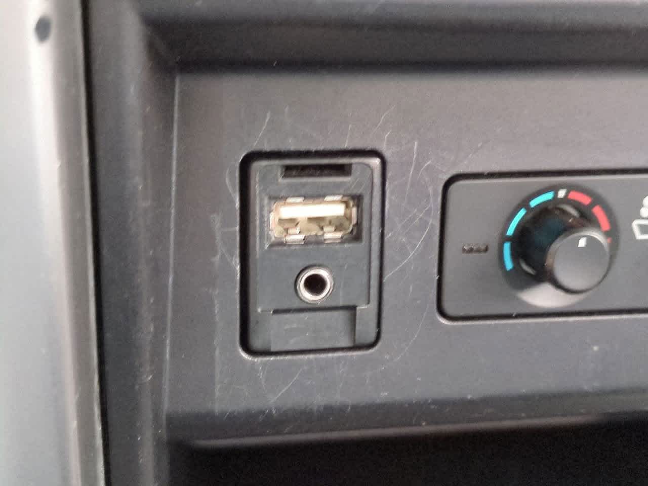 Thumbnail: 2016 Toyota 4Runner - 22