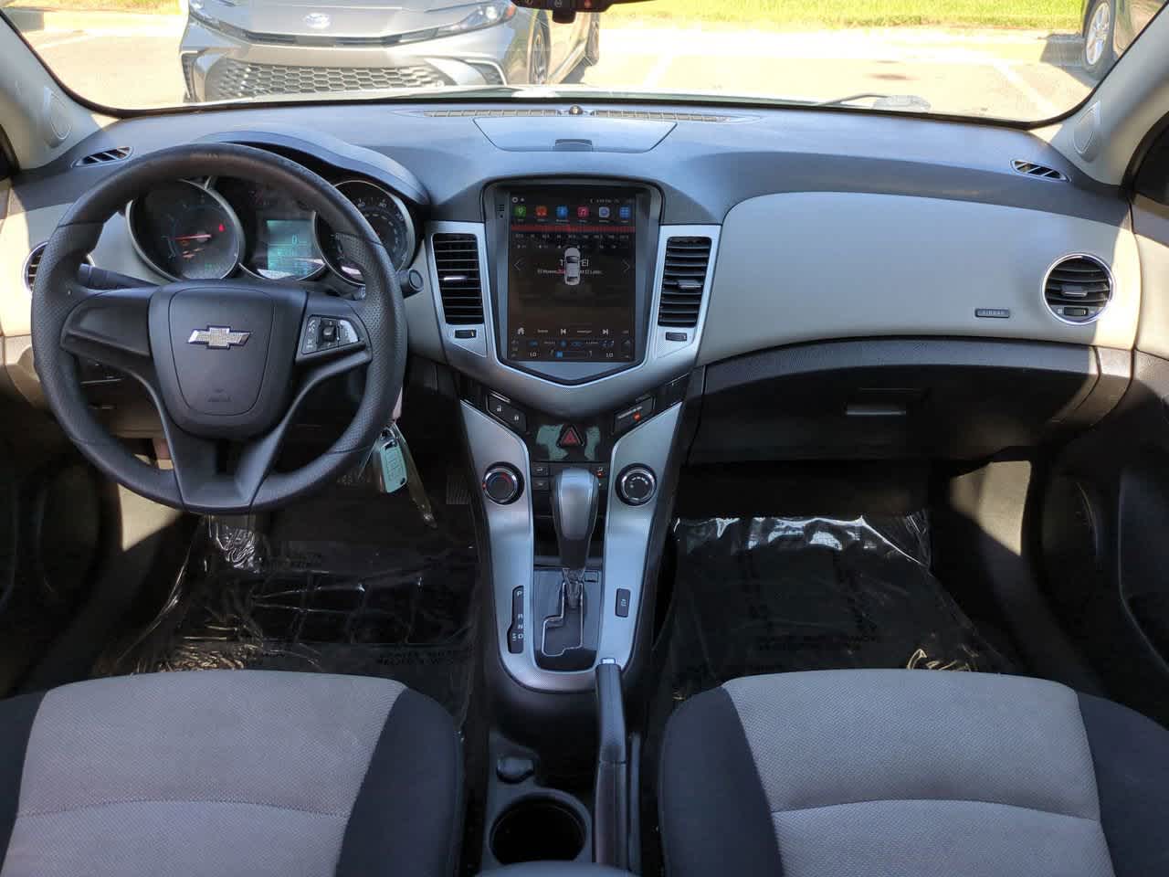 Thumbnail: 2012 Chevrolet Cruze - 13