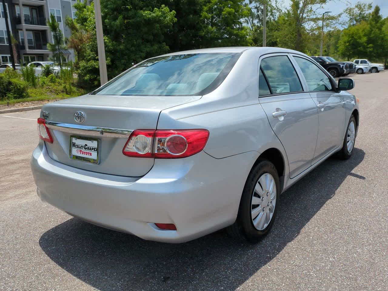 Thumbnail: 2013 Toyota Corolla - 6