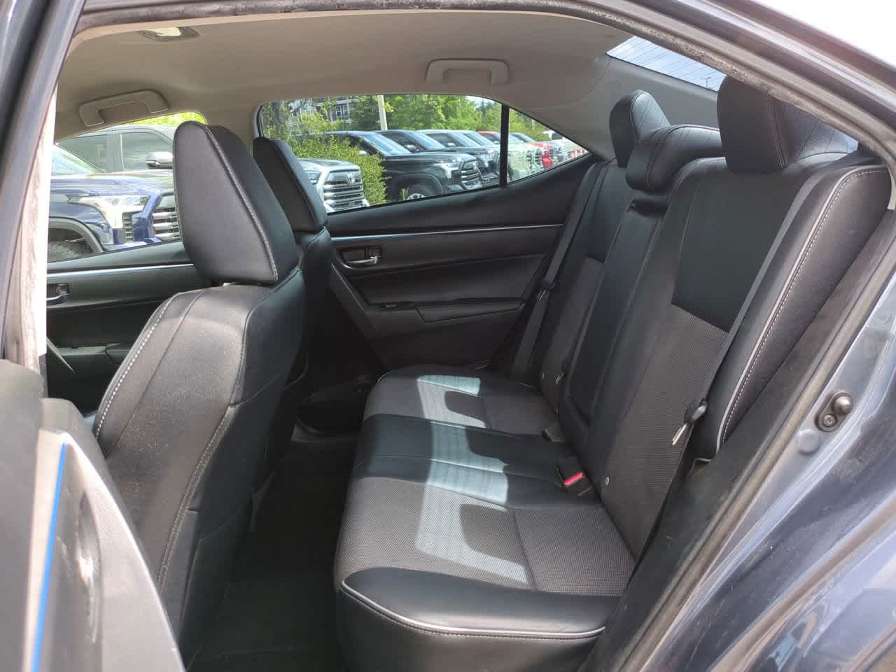 Thumbnail: 2015 Toyota Corolla - 13