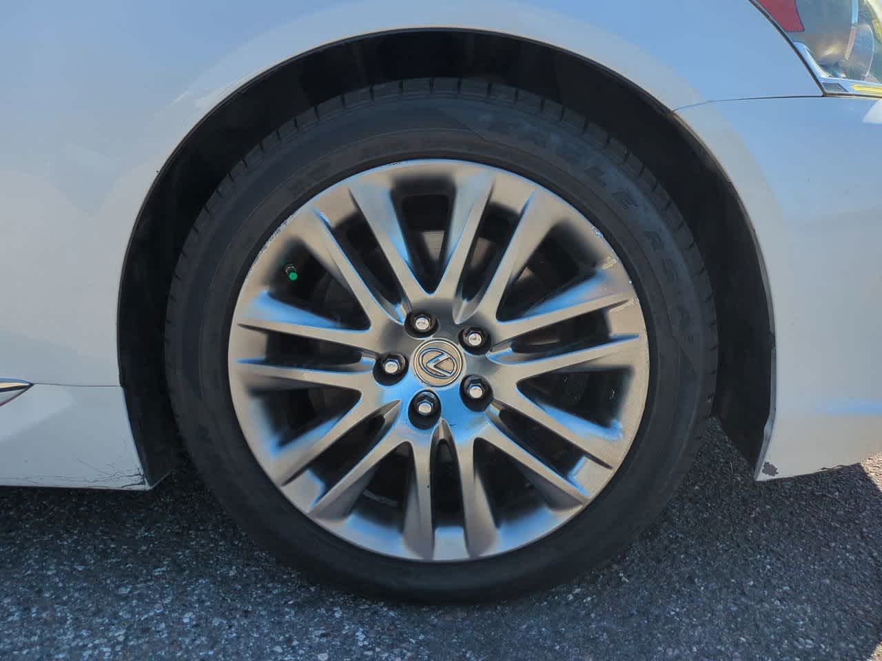 Thumbnail: 2014 Lexus LS - 11