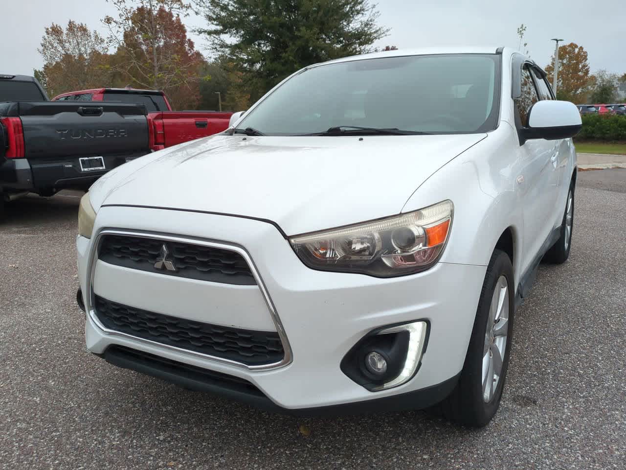 Thumbnail: 2015 Mitsubishi Outlander Sport - 2