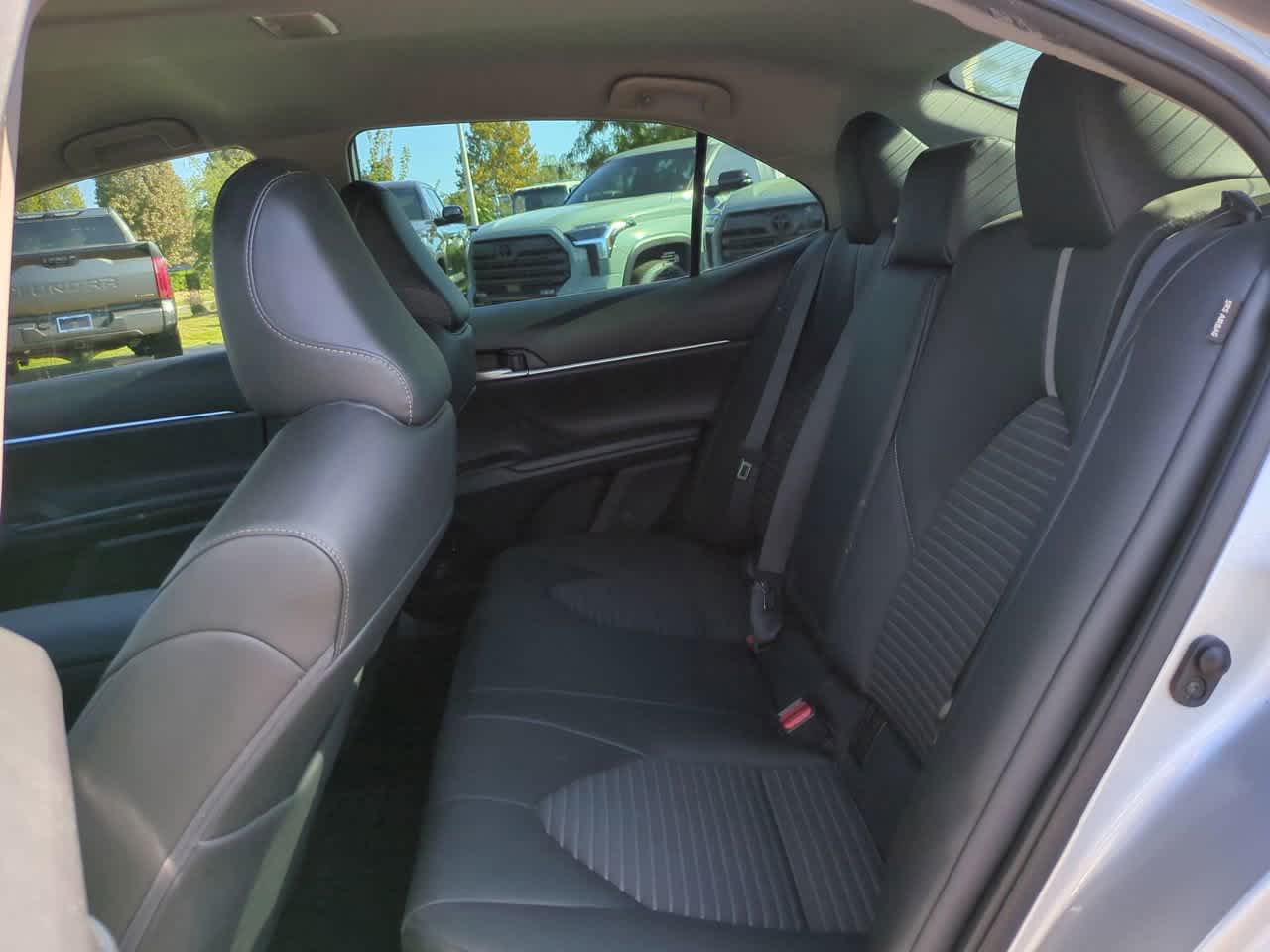 Thumbnail: 2022 Toyota Camry - 13