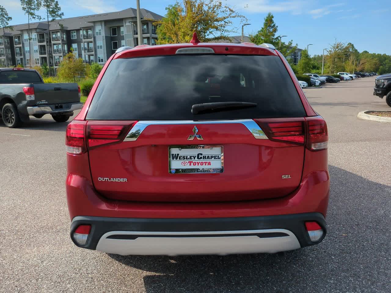 Thumbnail: 2020 Mitsubishi Outlander - 5