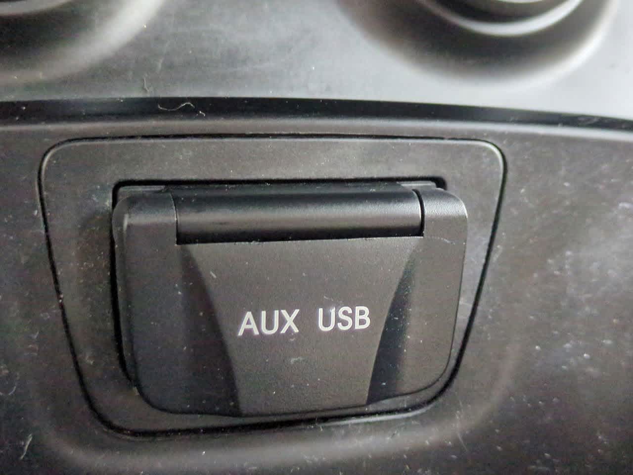 Thumbnail: 2016 Hyundai Santa Fe - 22