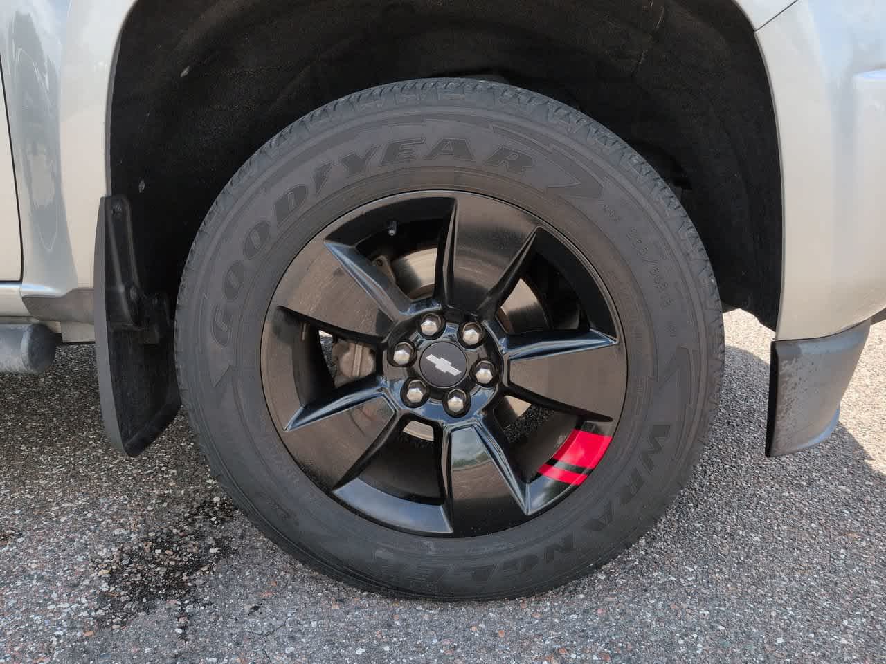 Thumbnail: 2018 Chevrolet Colorado - 11