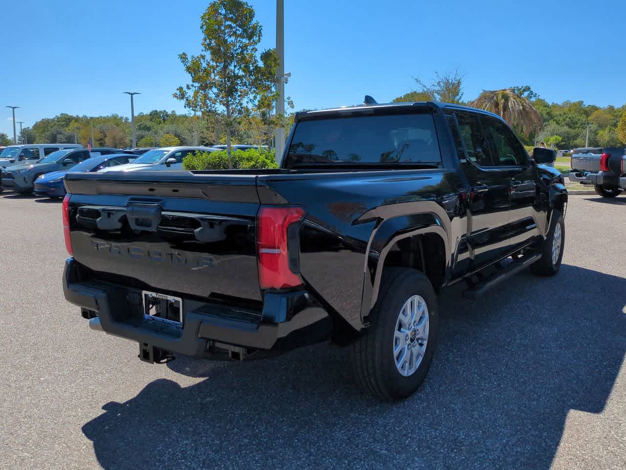 Thumbnail: 2025 Toyota Tacoma - 6