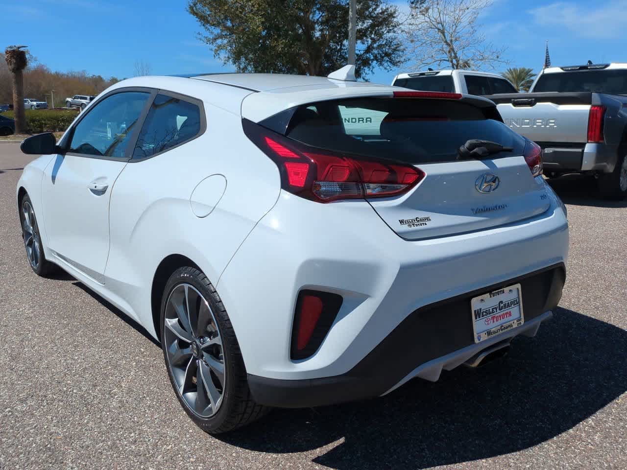 Thumbnail: 2019 Hyundai Veloster - 4